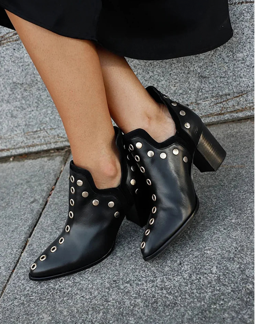 Anouk™ | Ankle Boots with Studs