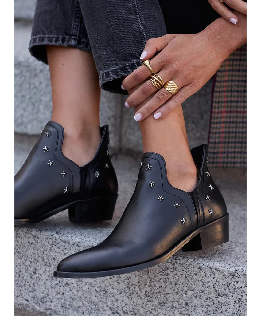 Meike™ | Ankle Boots with Star Details
