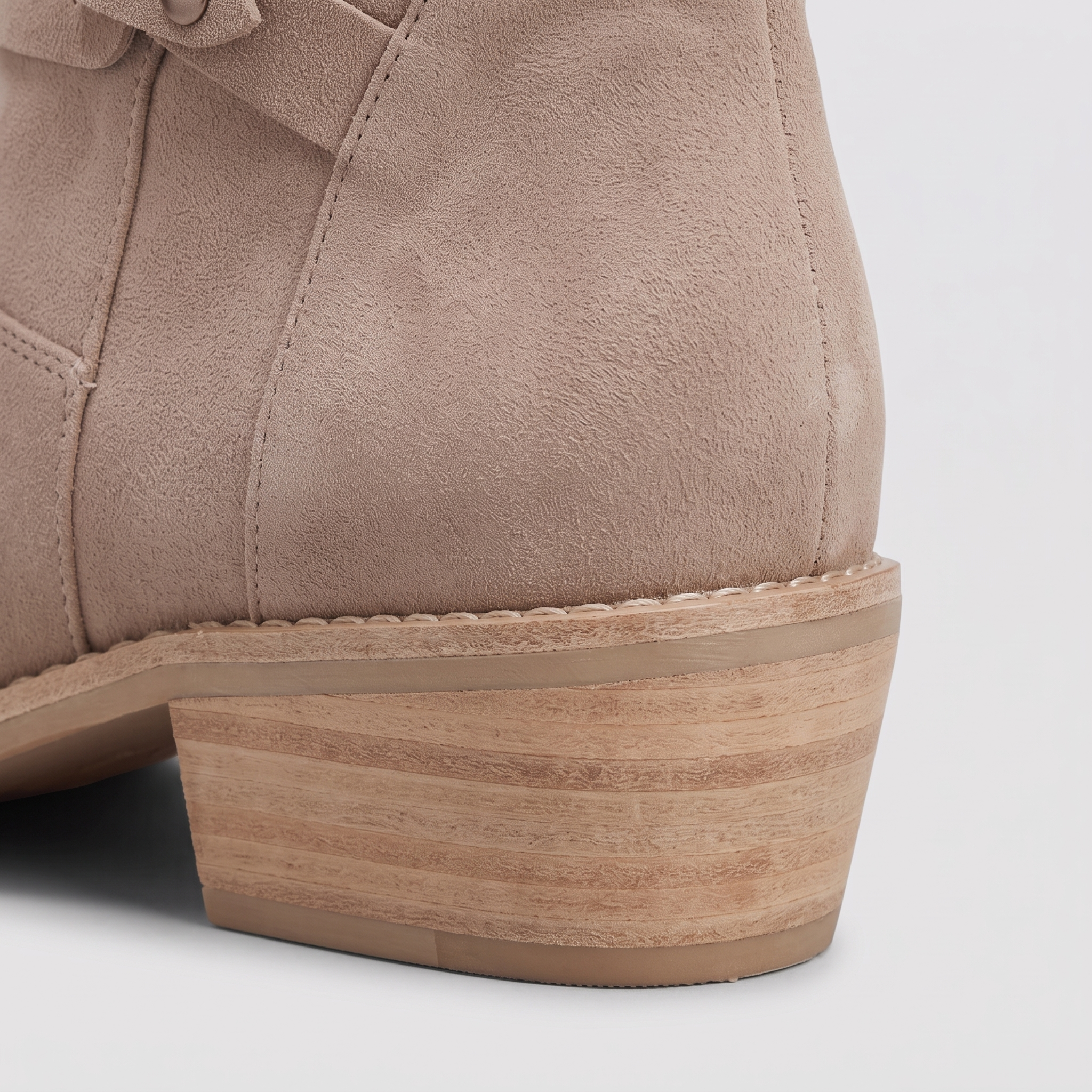 Mads - Orthopedic Boots